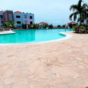 Lux Suites 3 Bedroom Sultan Palace Town House